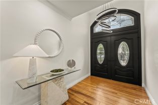 Single Family Residence, 4428 Saugus ave, Sherman Oaks, CA 91403 - 4