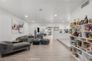 Single Family Residence, 22041 Kinzie st, Chatsworth, CA 91311 - 2