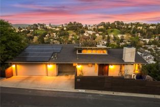 Single Family Residence, 5084 Llano dr, Woodland Hills, CA 91364 - 2