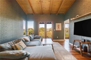 Single Family Residence, 5084 Llano dr, Woodland Hills, CA 91364 - 24