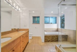 Single Family Residence, 5084 Llano dr, Woodland Hills, CA 91364 - 34