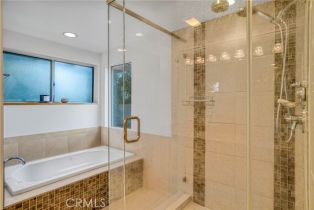 Single Family Residence, 5084 Llano dr, Woodland Hills, CA 91364 - 35