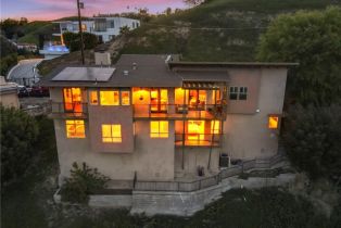 Single Family Residence, 5084 Llano dr, Woodland Hills, CA 91364 - 55