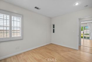 Single Family Residence, 5204 Etiwanda ave, Tarzana, CA 91356 - 15