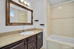 Single Family Residence, 5204 Etiwanda ave, Tarzana, CA 91356 - 9