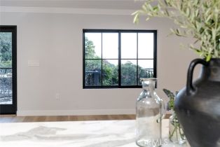 Single Family Residence, 3515 Weslin ave, Sherman Oaks, CA 91423 - 24