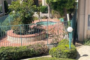 Condominium, 18307 Burbank blvd, Tarzana, CA 91356 - 18