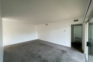 Condominium, 18307 Burbank blvd, Tarzana, CA 91356 - 4