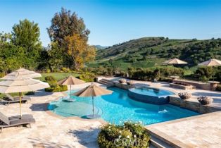 Single Family Residence, 5701 Calais ct, Calabasas, CA 91302 - 9