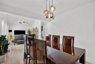 Single Family Residence, 22835 Styles st, Woodland Hills, CA 91367 - 10