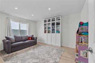 Single Family Residence, 22835 Styles st, Woodland Hills, CA 91367 - 22