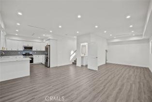 Single Family Residence, 22835 Styles st, Woodland Hills, CA 91367 - 47