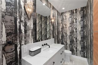 Single Family Residence, 4739 Ventura Canyon ave, Sherman Oaks, CA 91423 - 25