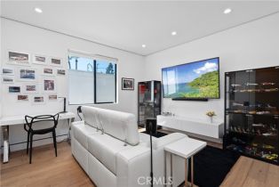 Single Family Residence, 4739 Ventura Canyon ave, Sherman Oaks, CA 91423 - 27