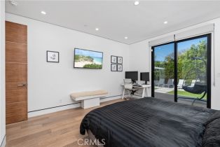 Single Family Residence, 4739 Ventura Canyon ave, Sherman Oaks, CA 91423 - 37