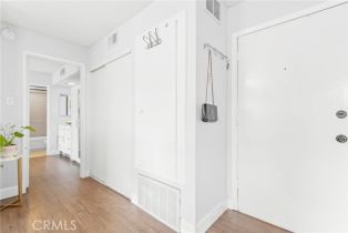 Condominium, 400 Acacia ave, Fullerton, CA 92831 - 4