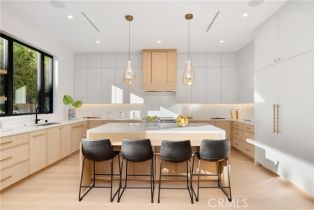 Single Family Residence, 4219 Bakman ave, Studio City, CA 91602 - 11