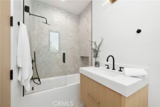 Single Family Residence, 4219 Bakman ave, Studio City, CA 91602 - 16