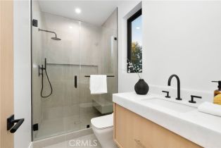 Single Family Residence, 4219 Bakman ave, Studio City, CA 91602 - 18