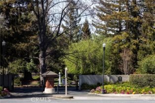 Single Family Residence, 72 Bay Tree ln, Los Altos, CA 94022 - 31