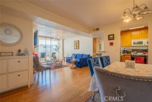 Condominium, 5325 Newcastle ave, Encino, CA 91316 - 12