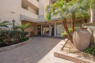 Condominium, 5325 Newcastle ave, Encino, CA 91316 - 3