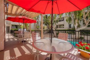 Condominium, 5325 Newcastle ave, Encino, CA 91316 - 8