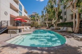 Condominium, 5325 Newcastle ave, Encino, CA 91316 - 9