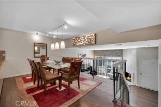 Condominium, 18326 Collins st, Tarzana, CA 91356 - 12