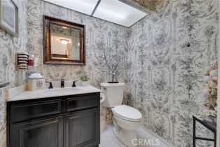 Condominium, 18326 Collins st, Tarzana, CA 91356 - 15