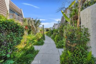 Condominium, 18326 Collins st, Tarzana, CA 91356 - 30