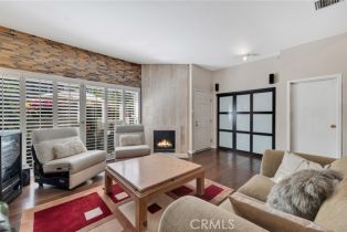 Condominium, 18326 Collins st, Tarzana, CA 91356 - 6