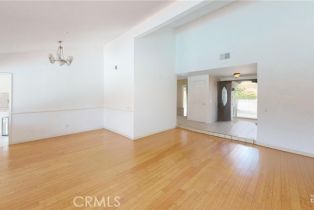 Single Family Residence, 10545 Willowbrae ave, Chatsworth, CA 91311 - 22