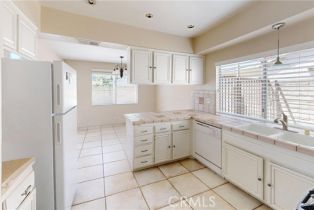 Single Family Residence, 10545 Willowbrae ave, Chatsworth, CA 91311 - 5