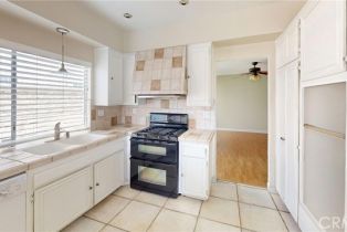 Single Family Residence, 10545 Willowbrae ave, Chatsworth, CA 91311 - 6