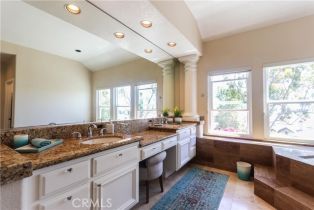 Single Family Residence, 26962 Willow Tree ln, Laguna Hills, CA 92653 - 43