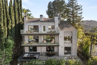 Single Family Residence, 3622 Roberts View pl, Studio City, CA 91604 - 3