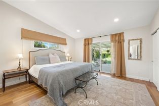 Single Family Residence, 23055 Mosby st, Woodland Hills, CA 91364 - 13