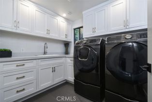 Single Family Residence, 3516 Terrace View dr, Encino, CA 91436 - 27