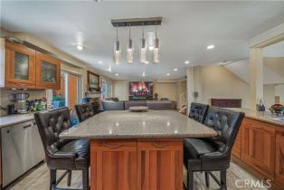 Single Family Residence, 5340 Calatrana dr, Woodland Hills, CA 91364 - 12