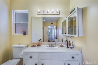 Single Family Residence, 5340 Calatrana dr, Woodland Hills, CA 91364 - 25