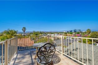 Single Family Residence, 5340 Calatrana dr, Woodland Hills, CA 91364 - 33