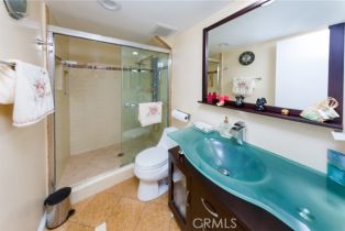 Condominium, 15137 Magnolia blvd, Sherman Oaks, CA 91403 - 10