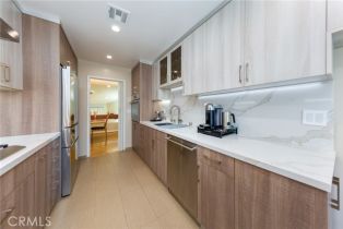 Condominium, 15137 Magnolia blvd, Sherman Oaks, CA 91403 - 8