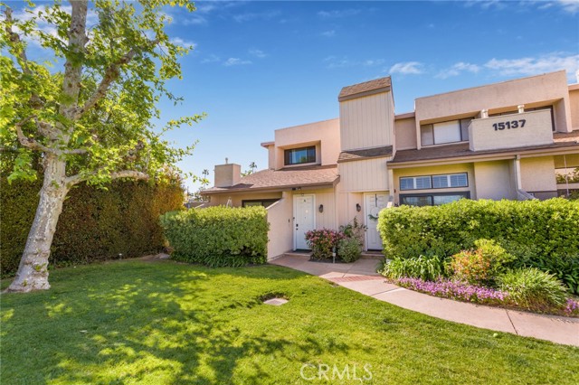 Condominium, 15137 Magnolia blvd, Sherman Oaks, CA 91403 - 1