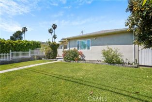 Single Family Residence, 11015 Encino ave, Granada Hills, CA 91344 - 4