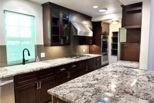 Single Family Residence, 18406 Bessemer st, Tarzana, CA 91335 - 2