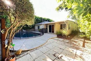Single Family Residence, 18406 Bessemer st, Tarzana, CA 91335 - 29