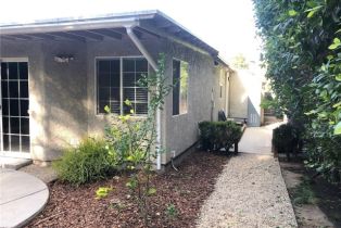 Single Family Residence, 18406 Bessemer st, Tarzana, CA 91335 - 36