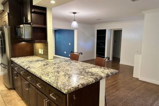 Single Family Residence, 18406 Bessemer st, Tarzana, CA 91335 - 4